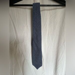 Textured Knit Tie in Heather Blue